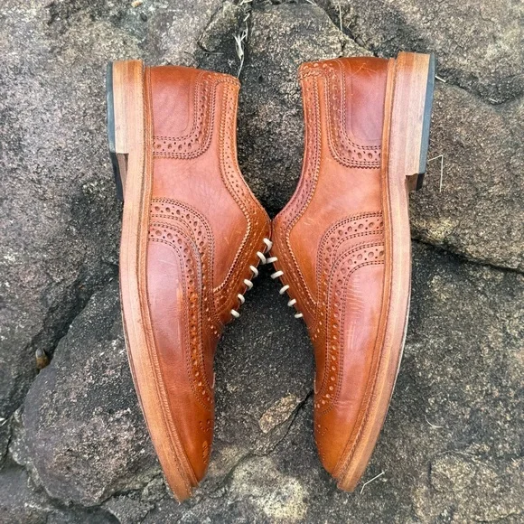 Allen Edmonds McTavish 9D Tan Leather Oxfords - Picture 3 of 15